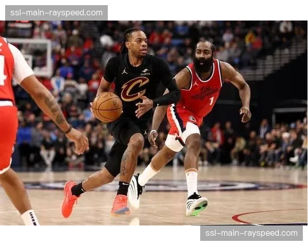 加兰脚趾手术恢复缓慢，快船边路进攻组织面临长期缺阵