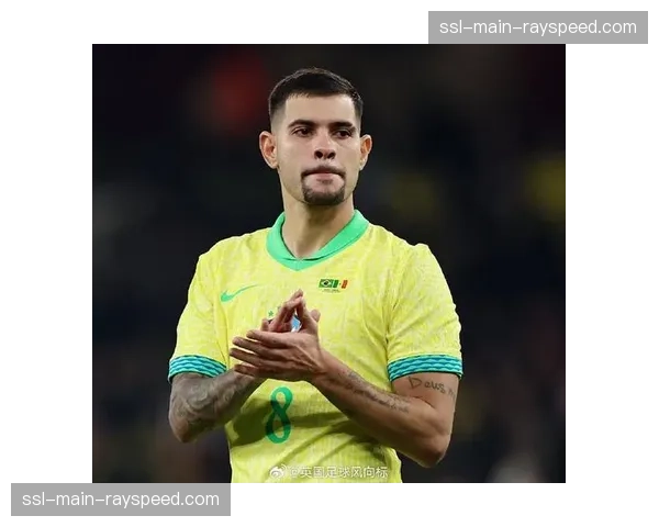 伤情报告：纽卡中场吉马良斯比赛中因碰撞离场，具体伤情待评估