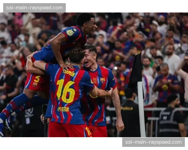 国家德比：皇马3-2险胜巴萨，贝林厄姆补时绝杀